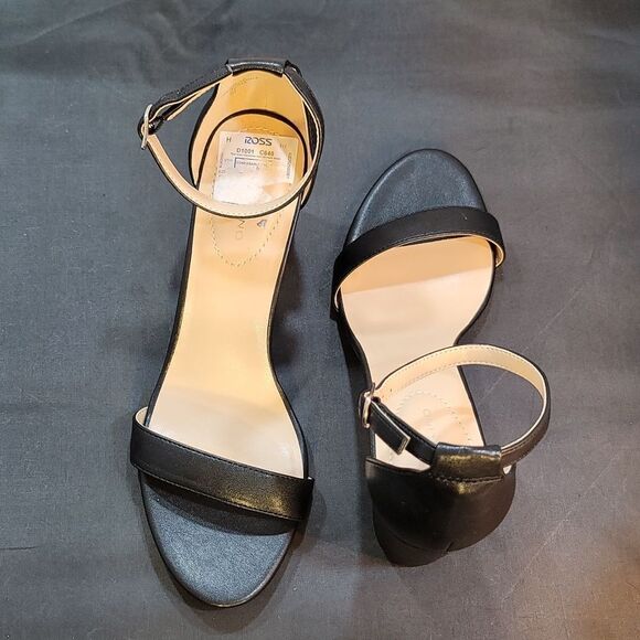 BRAND NEW BANDOLINO ANKLE STRAP LEATHER BLOCK HEEL SANDALS - Picture 5 of 16